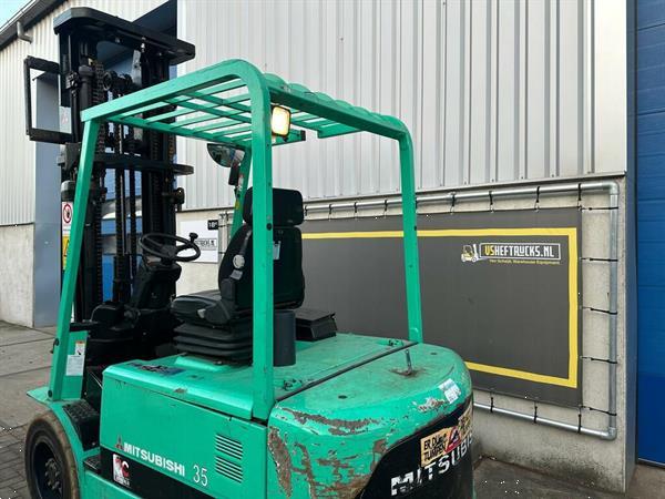 Grote foto vs 22026 elektrische triplex heftruck mitsubishi fb35k agrarisch heftrucks