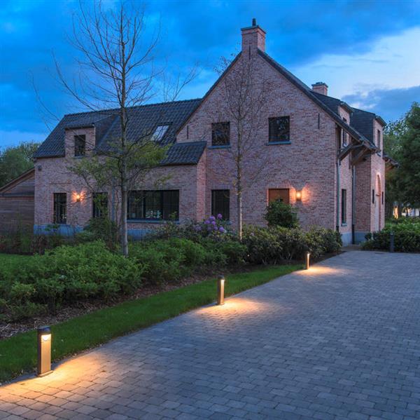 Grote foto tuinverlichting van grondspot tot wandlamp tuin en terras staande lampen