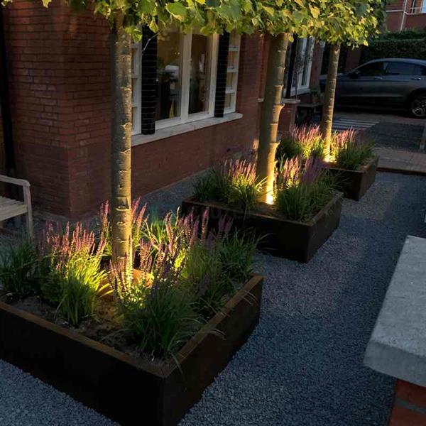 Grote foto cortenstaal plantenbak zonder bodem tuin en terras bloembakken