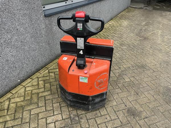 Grote foto electrische palletwagen transpallet toyota lwe180 met lader doe het zelf en verbouw hefwerktuigen