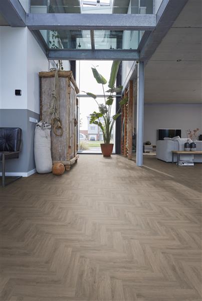 Grote foto yup herringbone dryback smoky doe het zelf en verbouw tegels