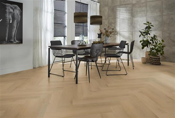 Grote foto yup merton herringbone click light oak doe het zelf en verbouw tegels