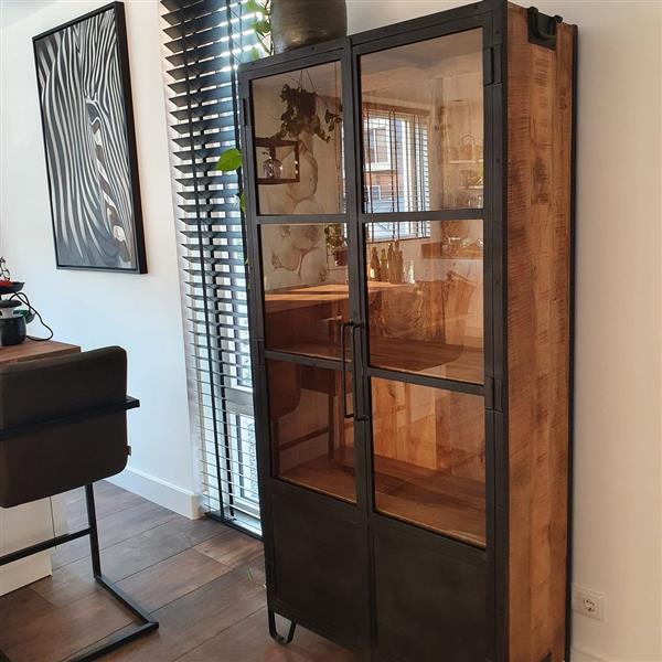 Grote foto vitrinekast spring 90x40x190 cm mangohout zwart metaal bestseller huis en inrichting eettafels