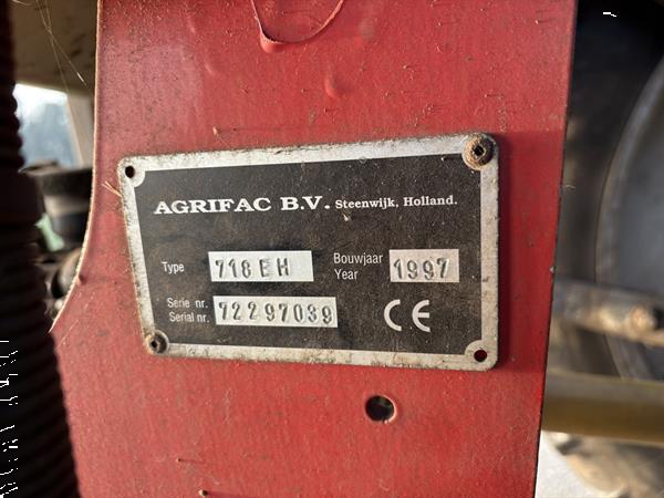 Grote foto landini 6880 agrifac veldspuit agrarisch tractoren