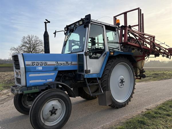 Grote foto landini 6880 agrifac veldspuit agrarisch tractoren