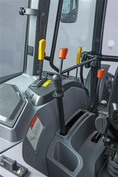 Grote foto solis 50 shuttle xl agrarisch tractoren