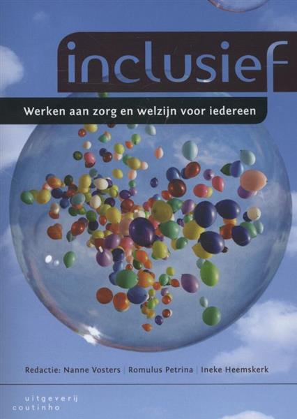 Grote foto inclusief boeken politiek en maatschappij