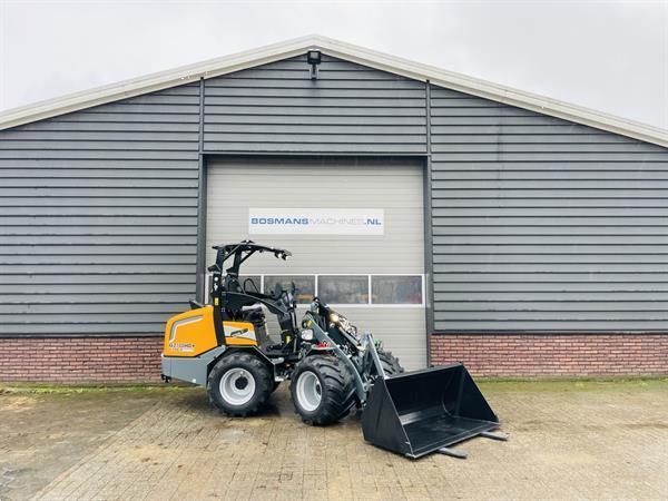Grote foto giant g2700 x tra hd minishovel nieuw zeer compleet agrarisch shovels