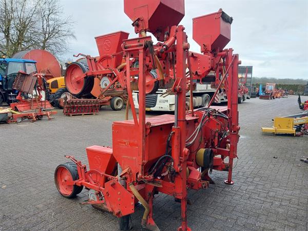 Grote foto niemeyer nodet md6 maiszaaimachine agrarisch zaaimachines