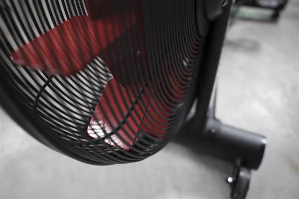 Grote foto lmx1750 air bike pro hiit interval trainer audio tv en foto algemeen