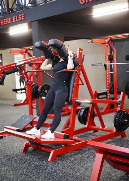 Grote foto front and back squat machine full commercial custom made audio tv en foto algemeen