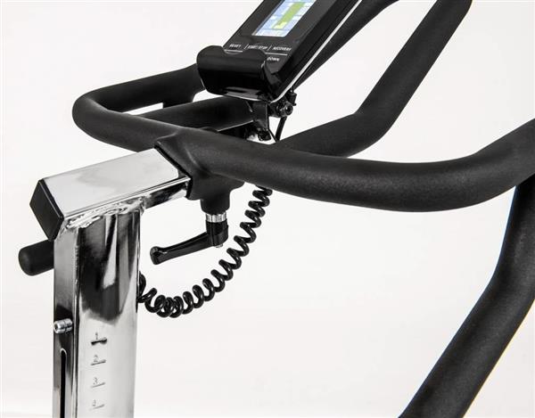 Grote foto srx 3500 indoor cycle met vrijloop kinomap en iconsole app audio tv en foto algemeen