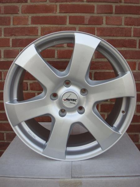 Grote foto 18 inch autec 5x120 8.0 j et55 naaf 65 1 auto onderdelen banden en velgen