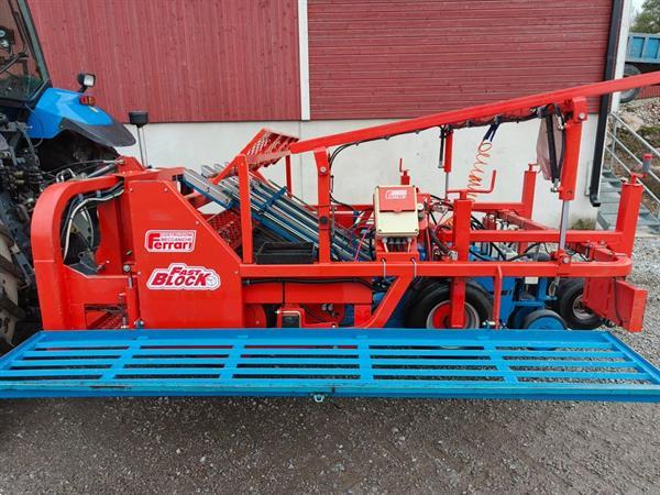 Grote foto ferrari fastblock 4 2 plantmachine agrarisch zaaimachines