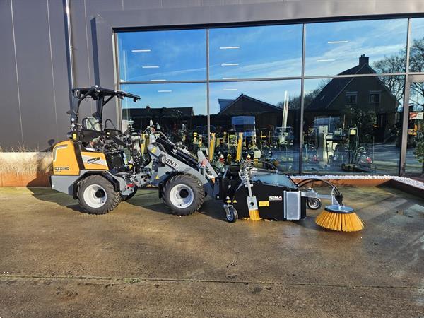 Grote foto sima veegmachine rolbezem voor aan shovel agrarisch tractor toebehoren