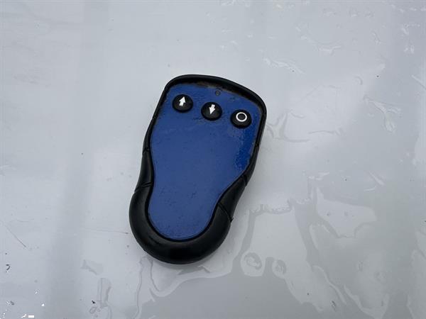Grote foto hoekenga model 1600 kistenkantelaar 24 volt voor heftruck agrarisch tuinbouw