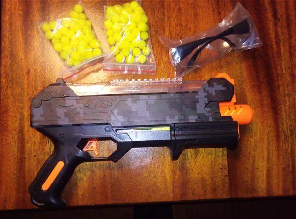 Grote foto speelgoed blaster pistool hobby en vrije tijd overige hobby en vrije tijd