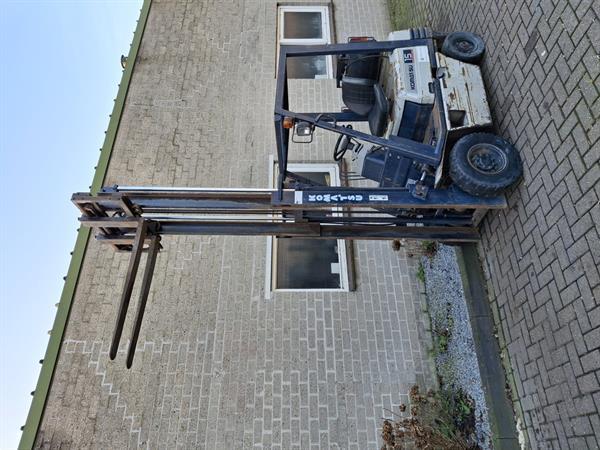 Grote foto komatsu fg14 15 1500 kg lpg gas heftruck agrarisch heftrucks