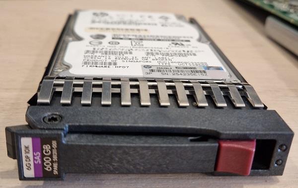 Grote foto hp 600gb 10k 6g sas schijf hp spare 581311 001 computers en software overige computers en software
