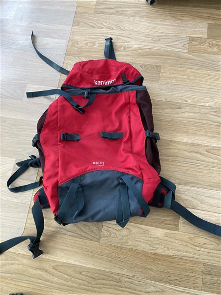Grote foto karrimor rugzak in de kleur rood vakantie accessoires