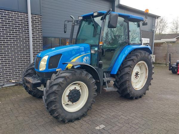 Grote foto new holland tl 90a agrarisch tractoren