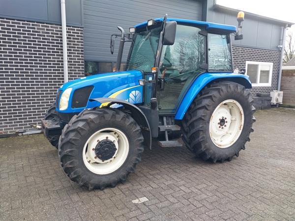 Grote foto new holland tl 90a agrarisch tractoren