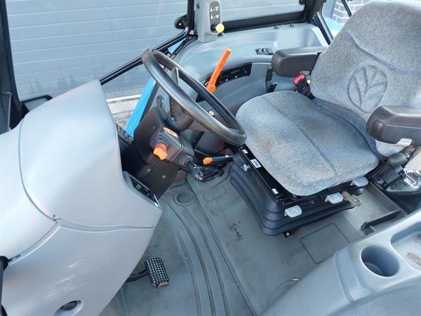 Grote foto new holland tl 90a agrarisch tractoren