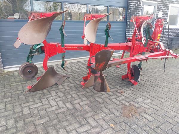 Grote foto vogel noot m 950 3 schaar ploeg agrarisch ploegen