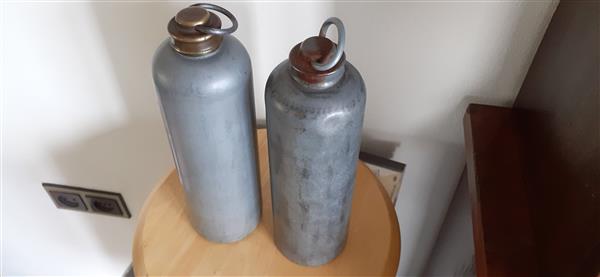 Grote foto 2 zinken kruiken antiek en kunst woonaccessoires