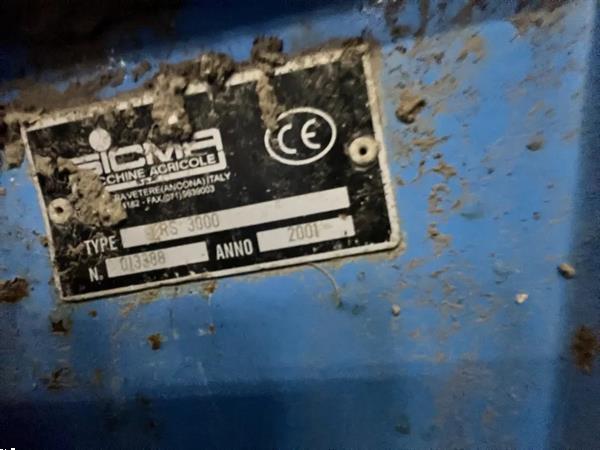 Grote foto celli spitzaai combinatie spitmachine rotoreg zaai verdeel installatie agrarisch ploegen
