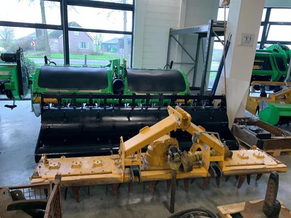 Grote foto farmtec horta 3 meter voor zandgrond met hydraulisch aangedreven rol uit voorraad leverbaar agrarisch ploegen
