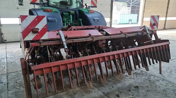 Grote foto gramegna v40 4 meter breed v40 4 meter breed agrarisch ploegen