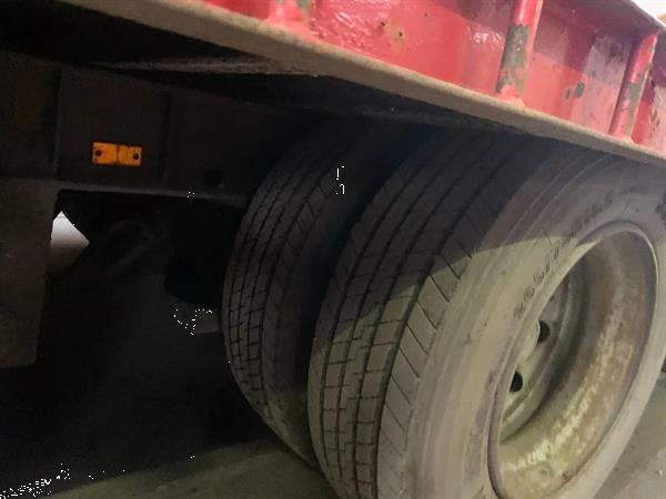 Grote foto netam fruehauf aanhanger vrachtwagen met hydraulische lier agrarisch aanhangwagens