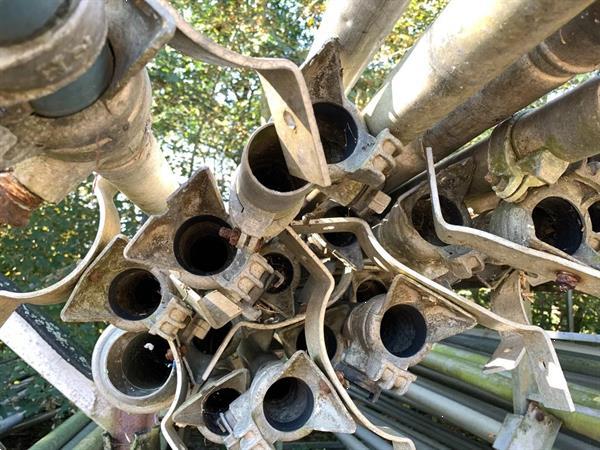 Grote foto caprari humet pomp buizen agrarisch beregeningapparatuur