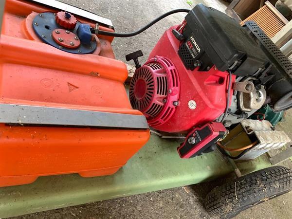 Grote foto caprari humet pomp buizen agrarisch beregeningapparatuur