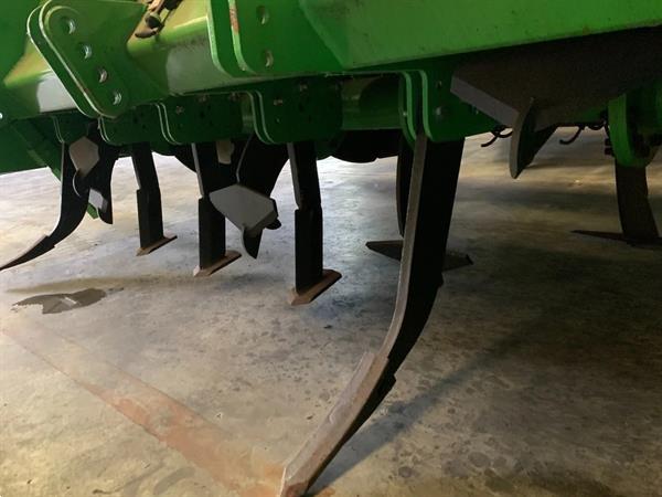 Grote foto farmtec agri 300 met aangedreven rol agrarisch akkerbouw