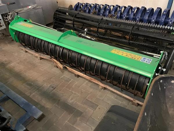 Grote foto farmtec aangedreven rol hydraulisch en aftakas aangedreven nieuw en gebruikt eggenrol doe het zelf en verbouw wegenbouw