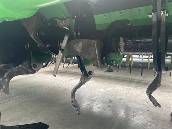 Grote foto farmtec met rotoreg en spikerol overjarig demo agrarisch akkerbouw