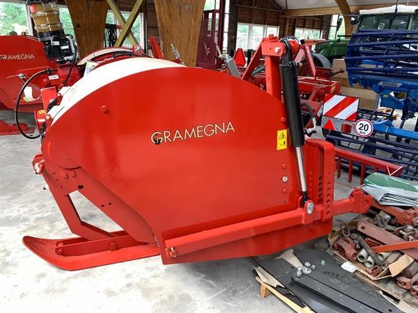 Grote foto gramegna v36 350 krukasspitmachine agrarisch ploegen