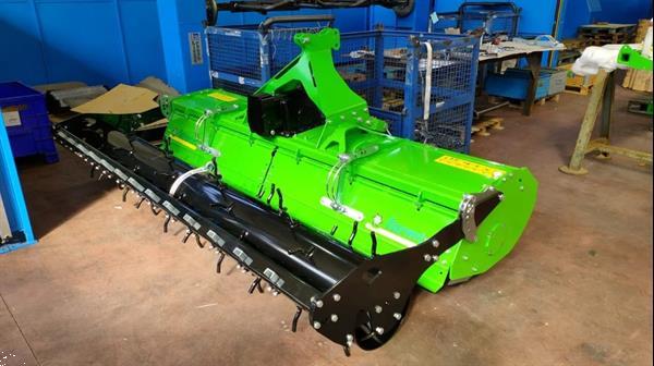 Grote foto farmtec spike rol diameter 19.5 en 35.5 cm prijzen in de advertentie doe het zelf en verbouw wegenbouw