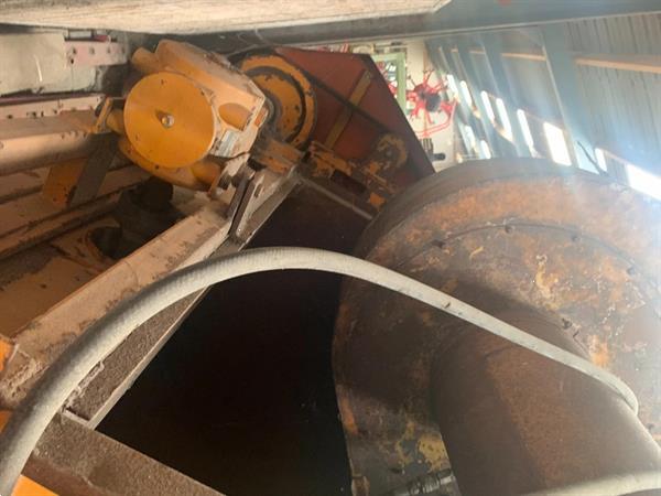 Grote foto potveer kopmachine gedragen agrarisch oogstmachines