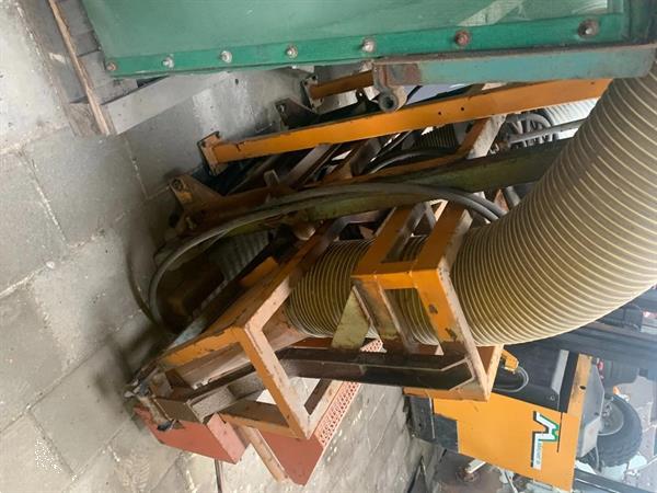 Grote foto potveer kopmachine gedragen agrarisch oogstmachines