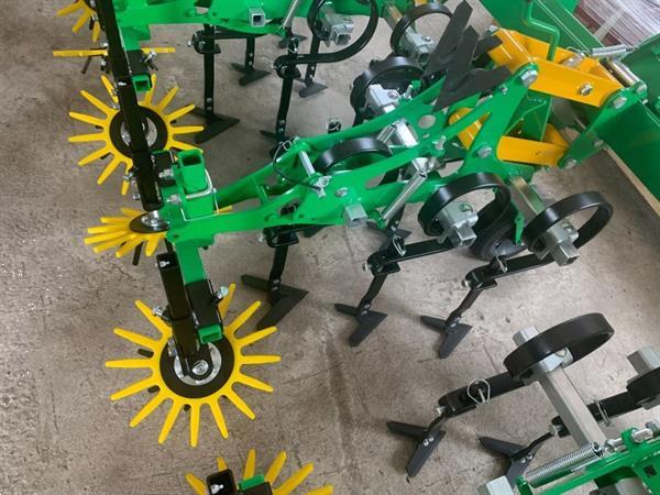 Grote foto maintech maintech schoffelbalk met compleet paralellogram en toebehoren vingerweeder weeder gree agrarisch cultivators en woelers