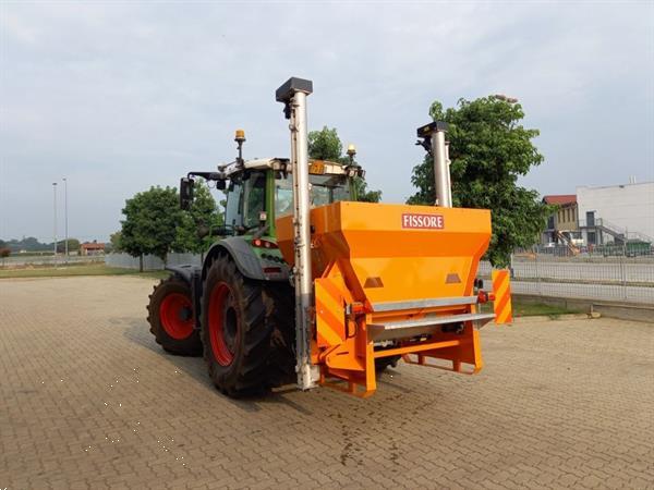 Grote foto kramer fissore korrel strooier kunstmest 1 tot 1.2 meter werkbreedte agrarisch kunstmestrooiers