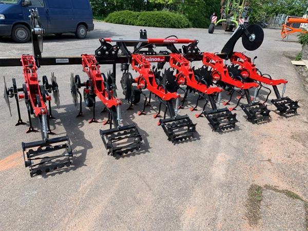 Grote foto kramer minos rijen schoffel 4.5 meter hydraulisch opklapbaar agrarisch cultivators en woelers