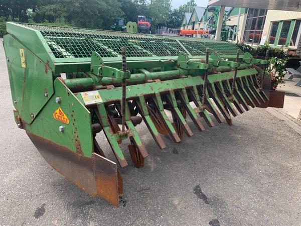 Grote foto celli ng 310 krukas spitmachine ng 310 agrarisch ploegen