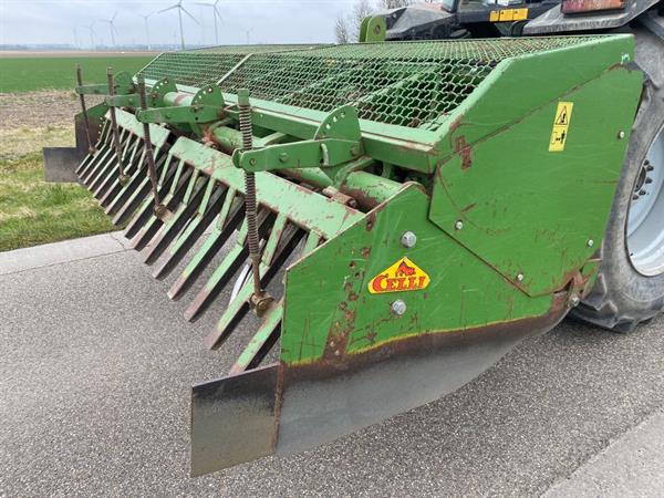 Grote foto celli ng 310 krukas spitmachine ng 310 agrarisch ploegen