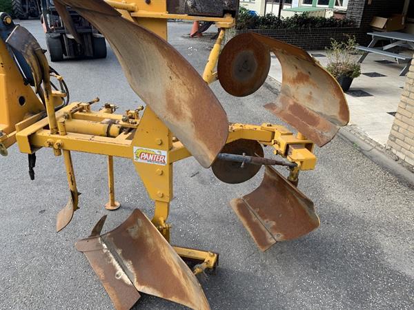 Grote foto panter 1 schaar achterschaar agrarisch ploegen