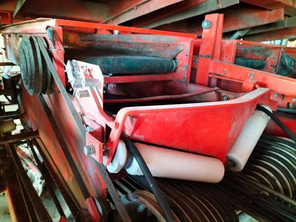 Grote foto aardappel plant poot machine structural snaren pootmachine agrarisch zaaimachines