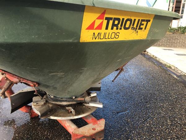 Grote foto trioliet kunstmest zout strooier agrarisch strooiers